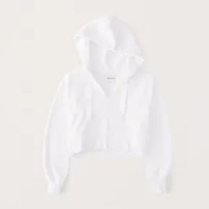 Abercrombie Cropped 90s Sharkbite Popover Hoodie